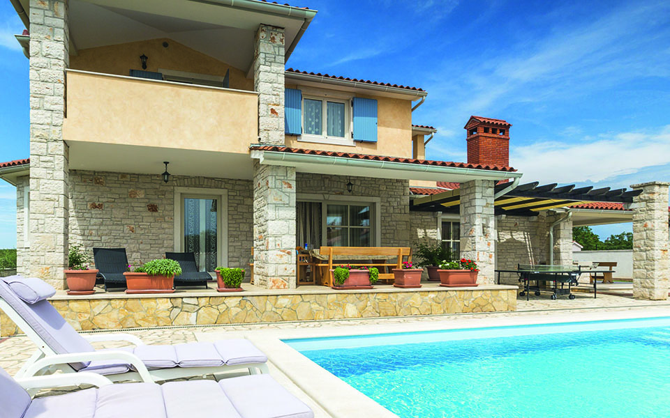 ψηφιακοί-νομάδες-ψάχνουν-για-κατοικί-561349183