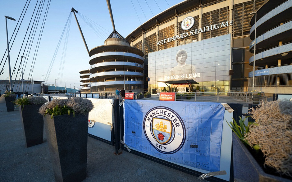 Ευρωπαϊκή Σούπερ Λίγκα: Η «κόκκινη κάρτα» των Άγγλων οπαδών στις ομάδες τους-6