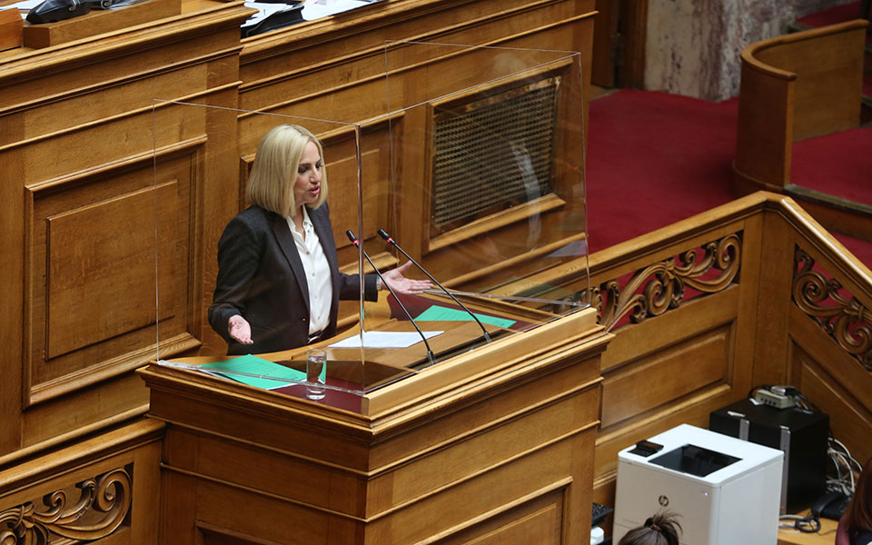 κιναλ-απάντηση-με-αιχμές-από-φώφη-γενν-561329896