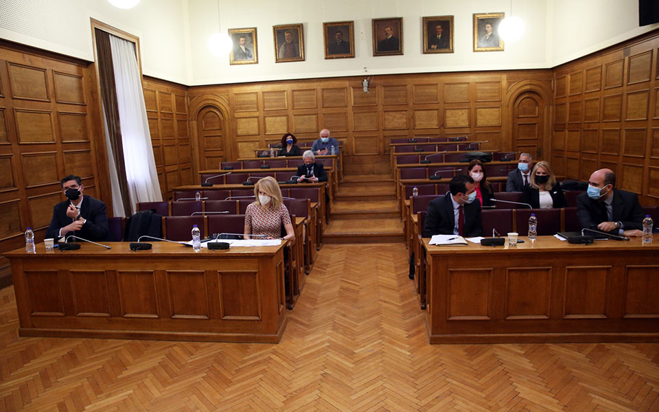 προανακριτική-σύγκρουση-ν-δ-συριζα-561323722