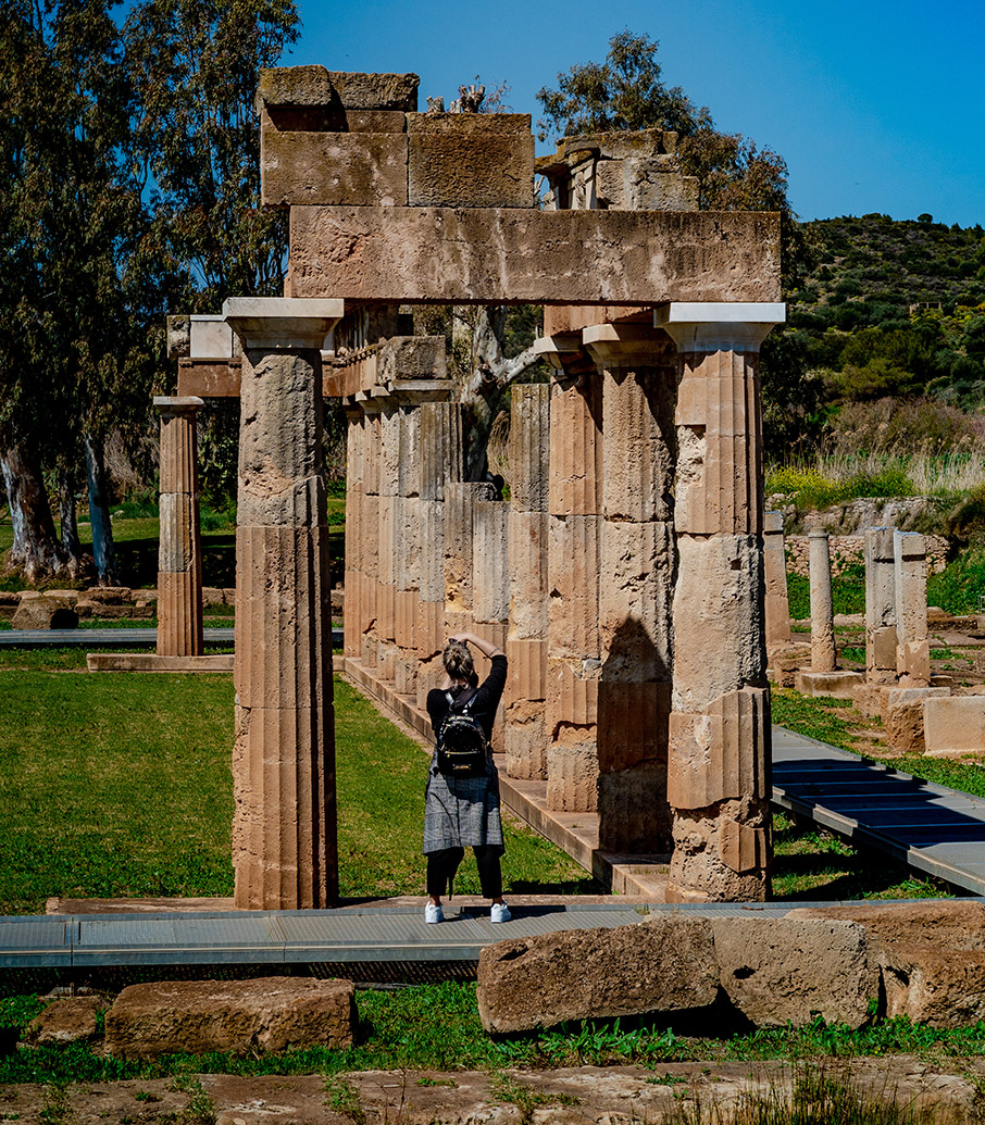 Στα ίχνη της Αρτέμιδος-1