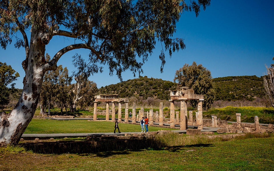 στα-ίχνη-της-αρτέμιδος-561329299