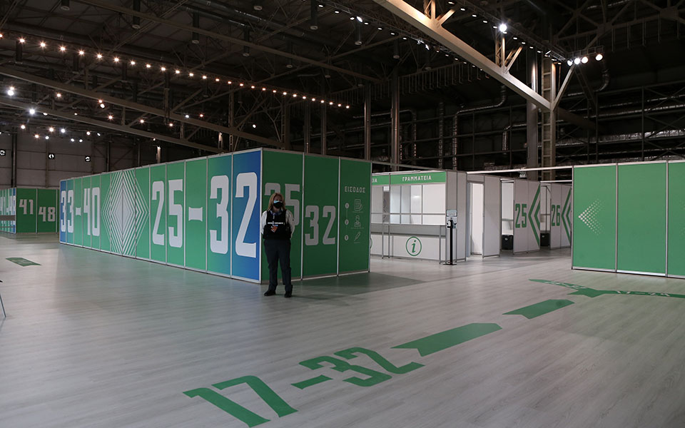 στη-μάχη-κατά-της-covid-19-δύο-νέα-mega-εμβολιασ-561313816