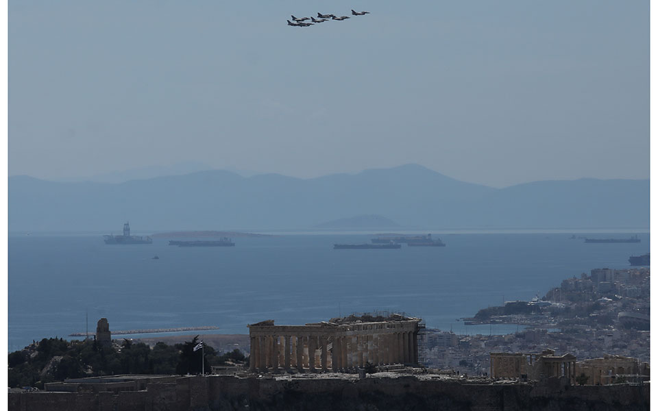 «Ηνίοχος 2021»: Μαχητικά αεροσκάφη πάνω από την Αθήνα-1