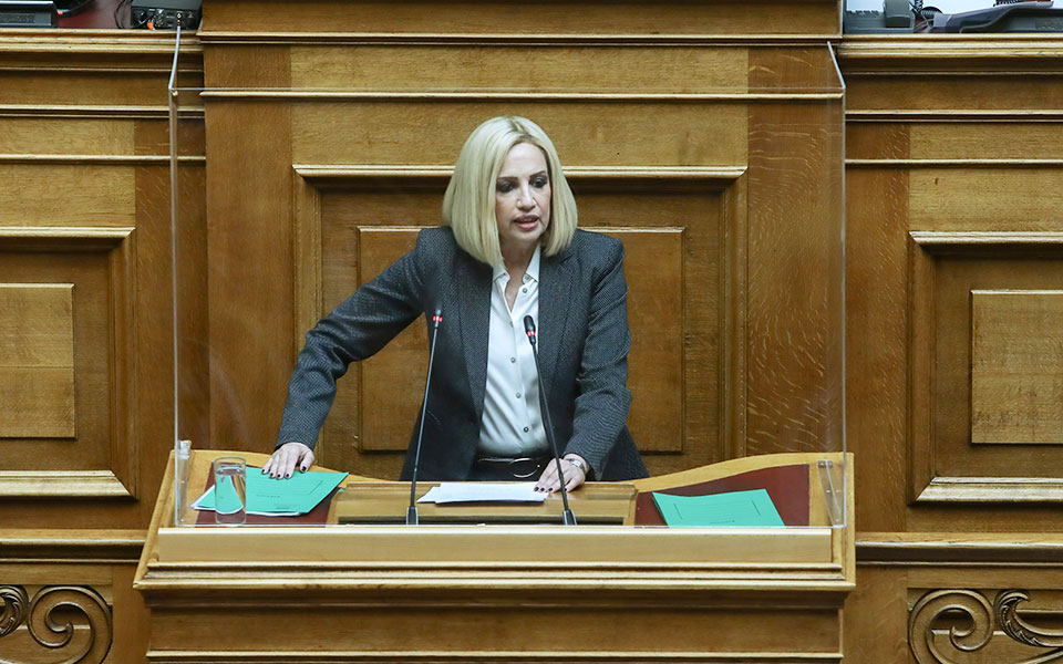 κιναλ-μηνύματα-προς-το-κόμμα-από-τη-φώφ-561323953