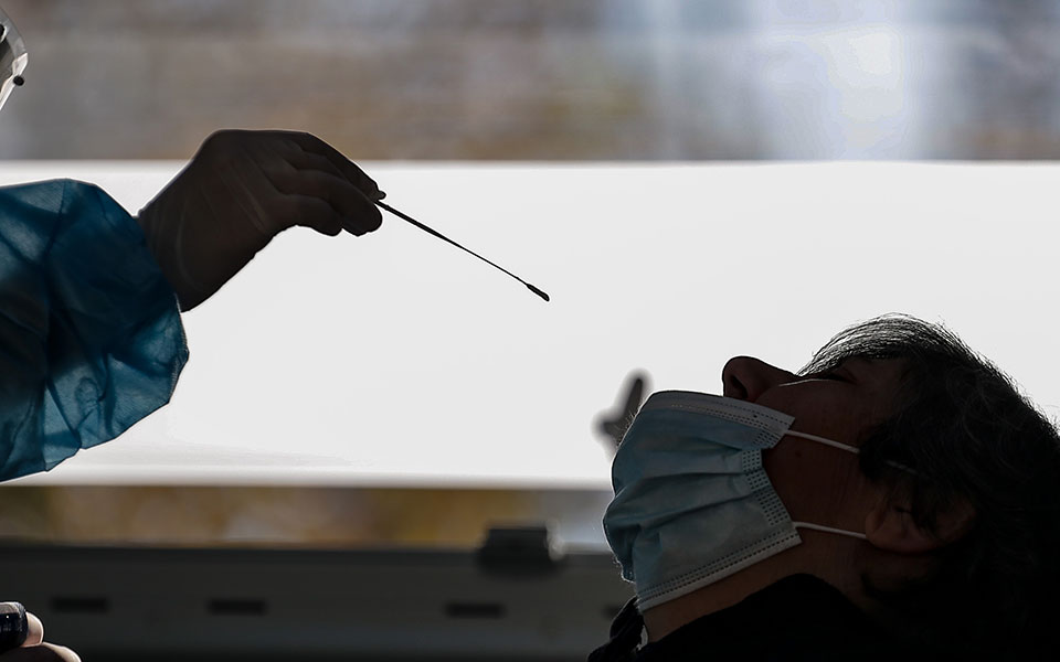 αστικά-λύματα-η-εικόνα-του-ιικού-φορτί-561320620