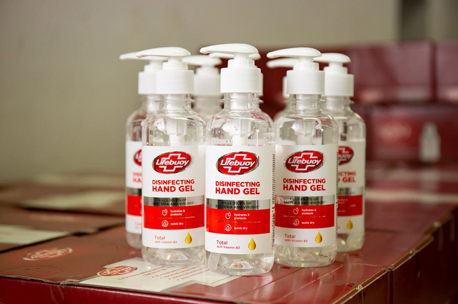 Το Lifebuoy προσέφερε 200.000 προϊόντα  για τα χέρια που χρειάζονται τη στήριξή μας-1
