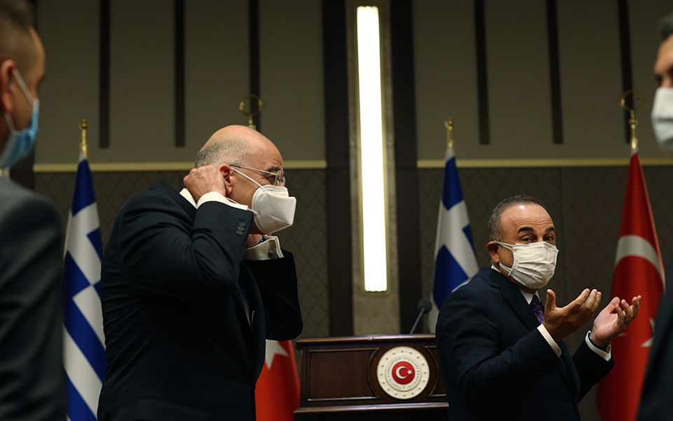 πυρά-τσαβούσογλου-κατά-δένδια-για-τη-σ-561333778