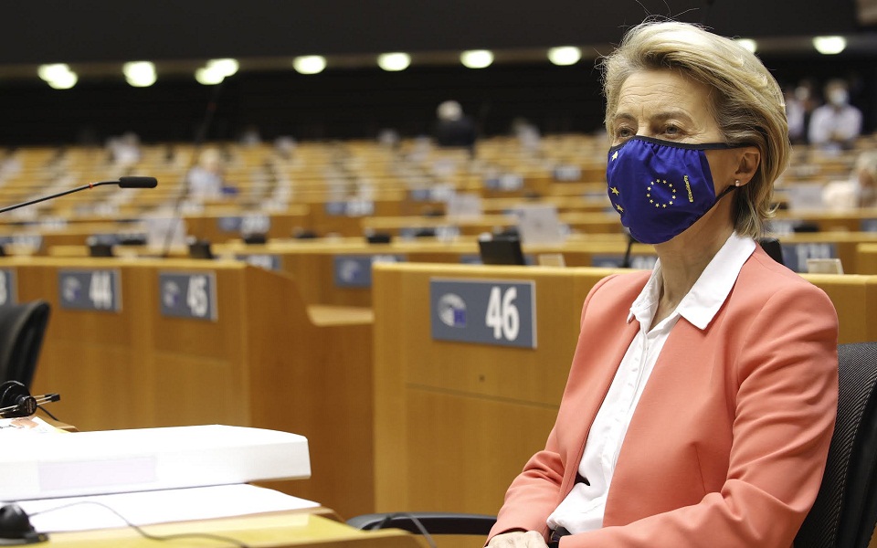 στο-σκαμνί-κάθισε-την-astrazeneca-η-κομισιόν-για-561346954