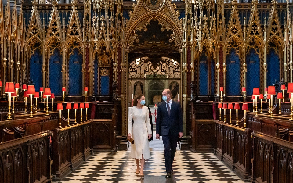 οι-άγγλοι-προτιμούν-να-πάει-απευθείας-561321499