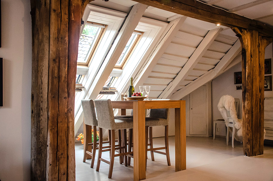 Έξυπνοι Τρόποι για να διαχωρίσετε την Κουζίνα με το Σαλόνι σας-1