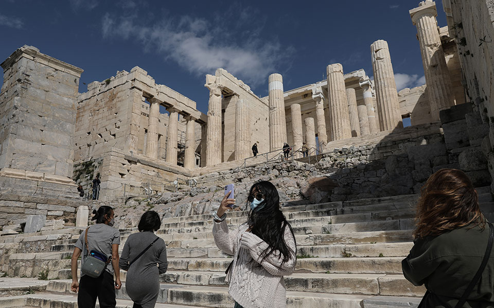 υποα-το-νέο-θερινό-ωράριο-για-αρχαιολο-561316666