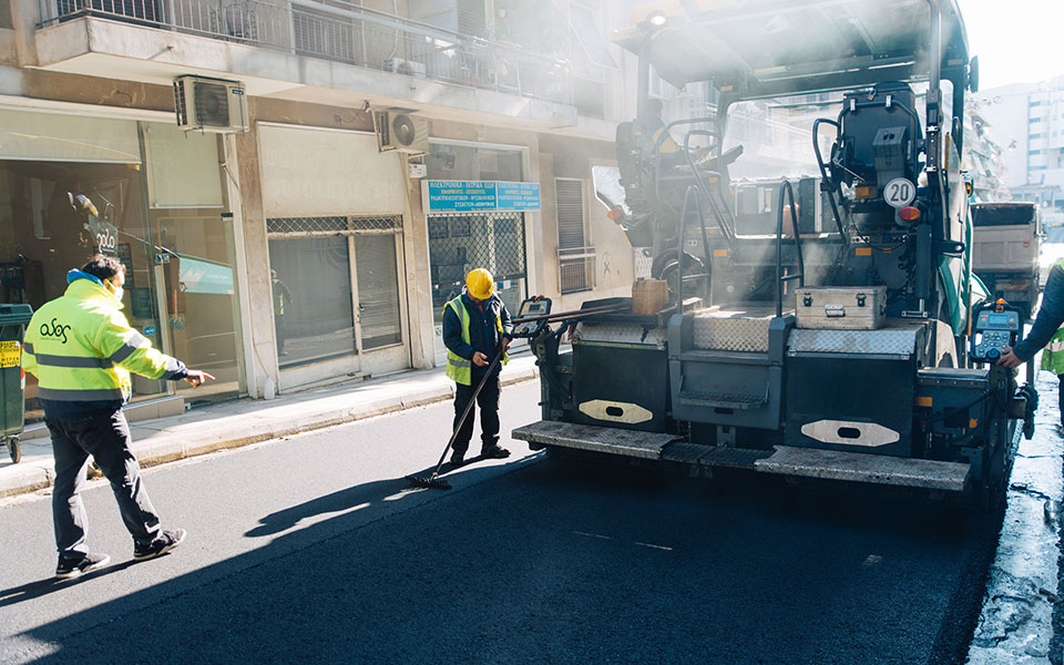 ασφαλτοστρώθηκαν-78-δρόμοι-στις-γειτον-561314389