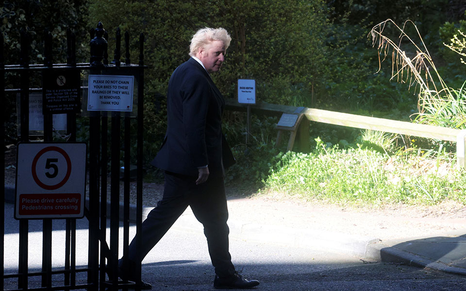 τουρισμός-stand-by-για-τους-βρετανούς-561319387