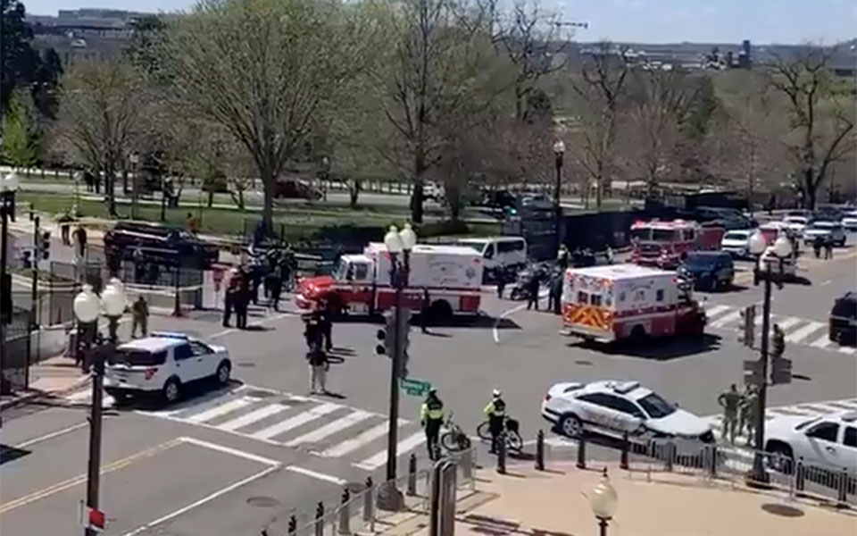 ΗΠΑ: Επίθεση στο Καπιτώλιο – Νεκροί ο ύποπτος και ένας αστυνομικός (εικόνες – βίντεο)-1