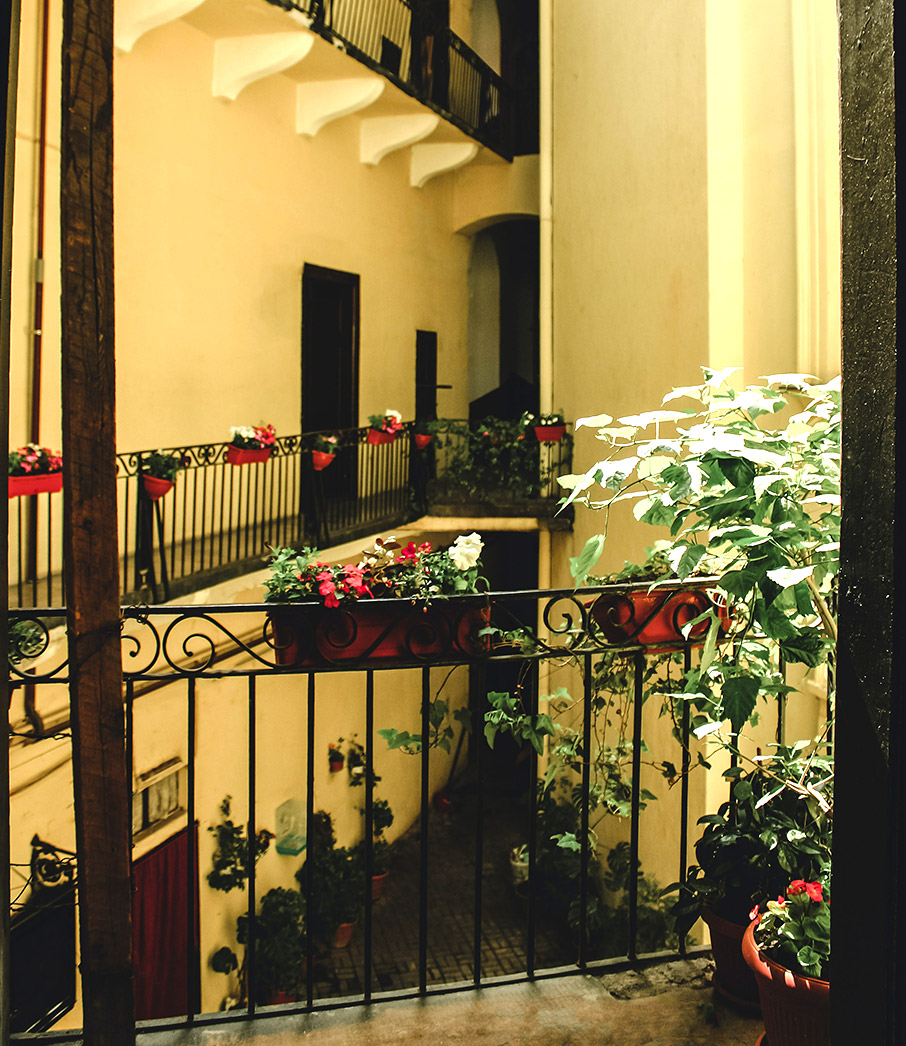 Διακόσμηση Βεράντας Διαμερίσματος: 4 Καλοκαιρινές Ιδέες-1