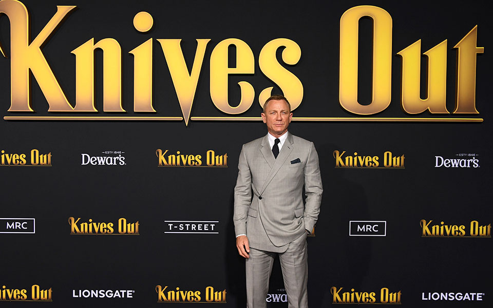 χρυσό-deal-για-τον-πράκτορα-007-με-το-netflix-561315073