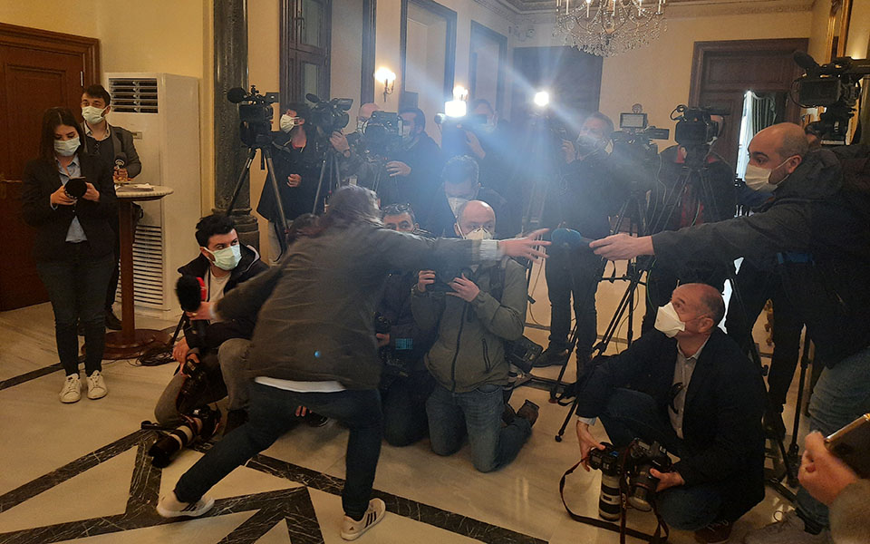 Συνάντηση Δένδια με τον Οικουμενικό Πατριάρχη Βαρθολομαίο – Εικόνες-2