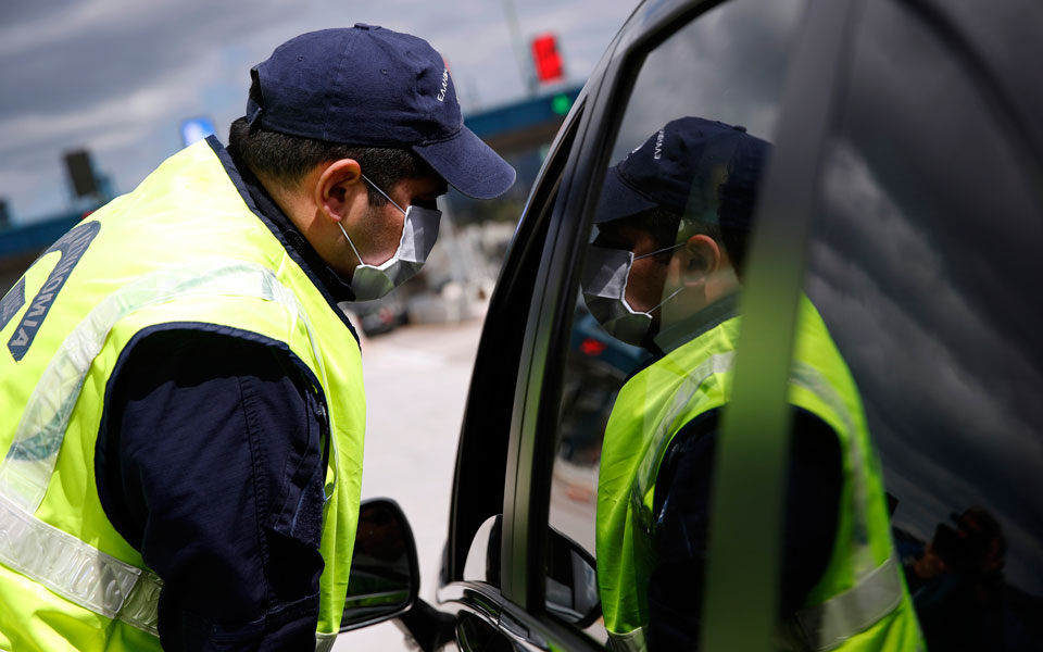 θ-βασιλακόπουλος-για-πάσχα-καλύτερα-έ-561331345