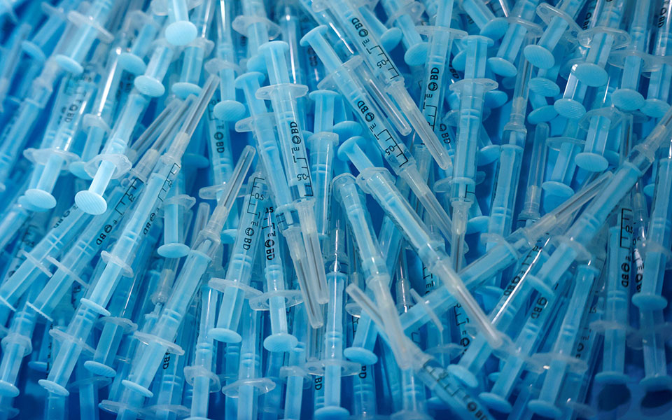 εμβόλιο-astrazeneca-αποφασίζει-σήμερα-η-εθνική-561323665