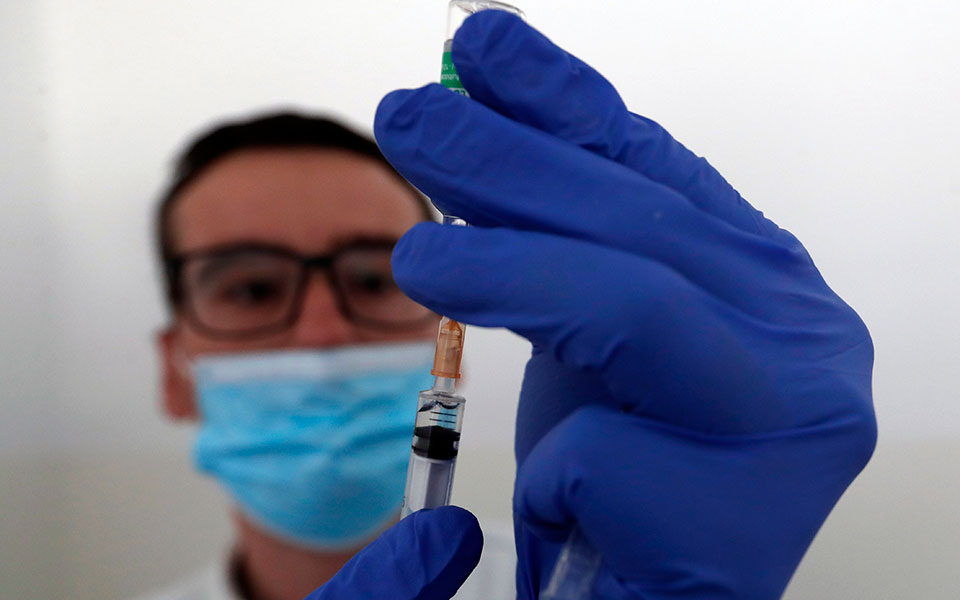 ξεκινούν-την-επόμενη-δευτέρα-οι-εμβολ-561328078