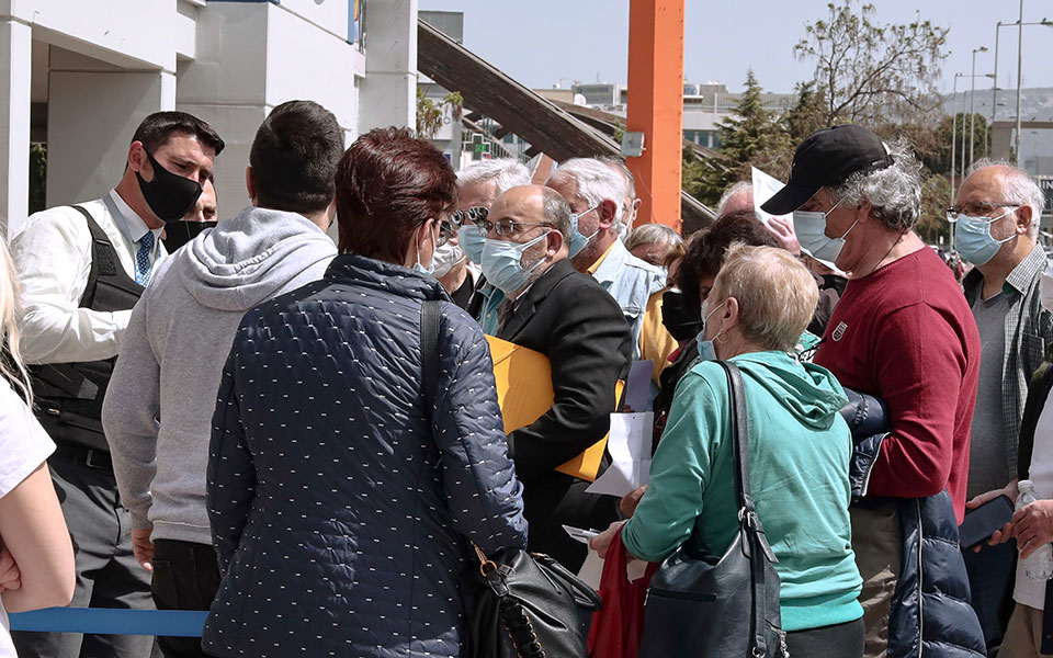 Εμβολιαστικό μομέντουμ από τους 30αρηδες – 40αρηδες-3