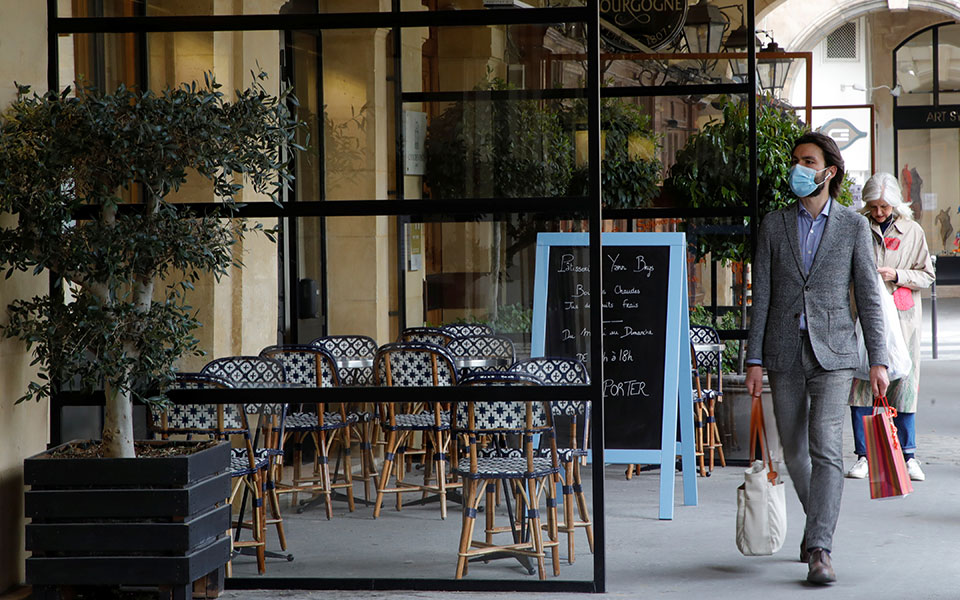 γαλλία-πρώτο-κρούσμα-της-ινδικής-μετά-561349759