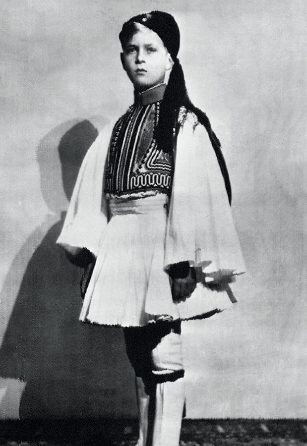 Αφιέρωμα του «Κ»: O πρίγκιπας Φίλιππος, η Ελλάδα και ο γάμος με την Ελισάβετ-5