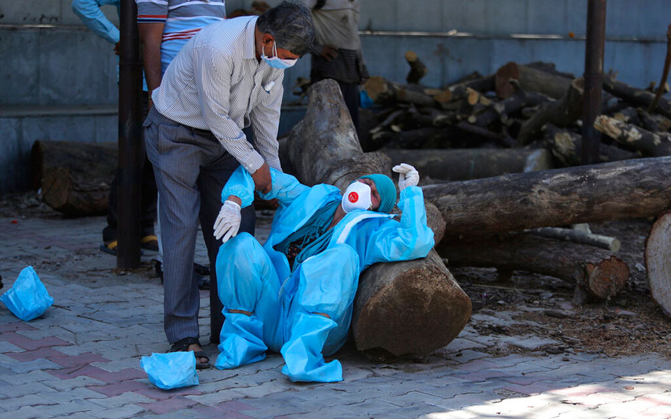 Ινδία: Από την επιτυχία στην τραγωδία με όχημα τον εφησυχασμό-4