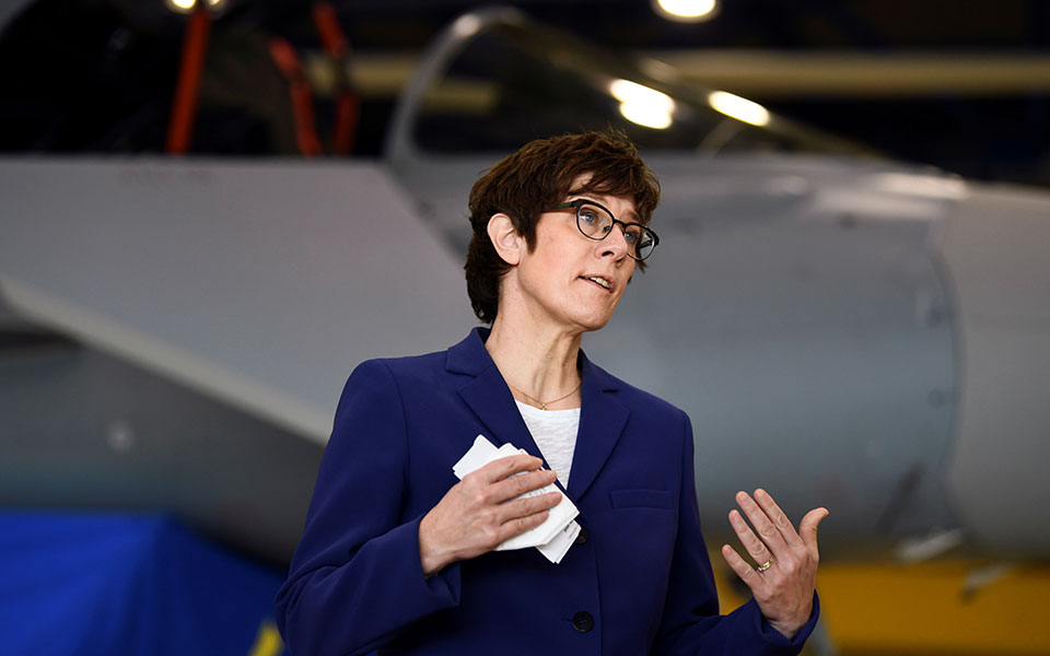 γερμανία-πιθανή-απόσυρση-του-nato-από-τ-561330046