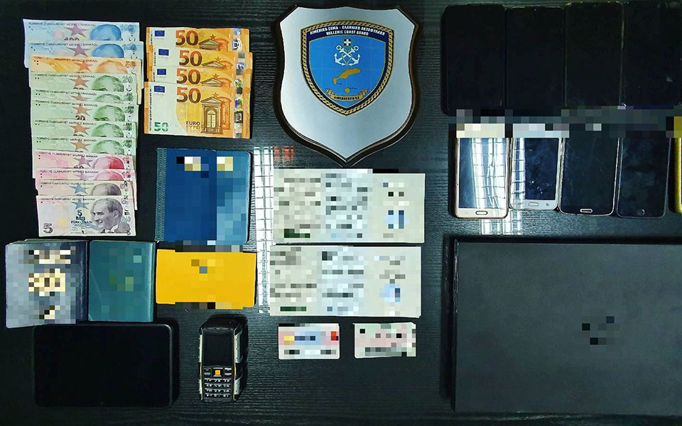 κύκλωμα-δουλεμπόρων-με-άρωμα-κατασ-561338212