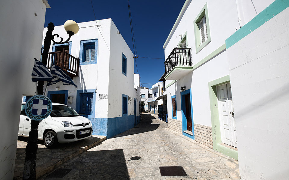 αφιέρωμα-rai-στην-διαδικασία-εμβολιασμο-561335746