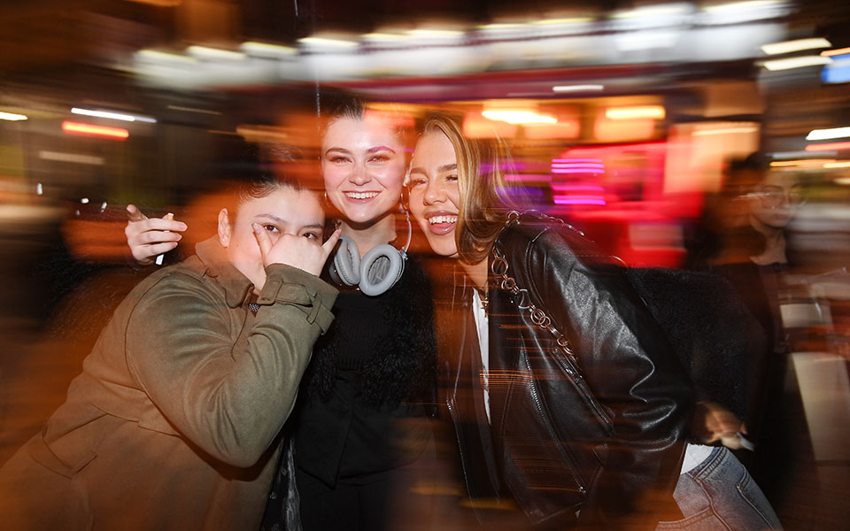 Βρετανία-Lockdown: Το αδιαχώρητο στους δρόμους του Λονδίνου την πρώτη νύχτα «Ελευθερίας»-3