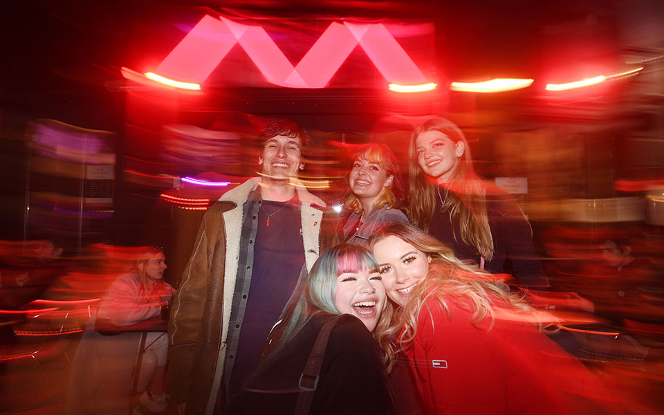 Βρετανία-Lockdown: Το αδιαχώρητο στους δρόμους του Λονδίνου την πρώτη νύχτα «Ελευθερίας»-2