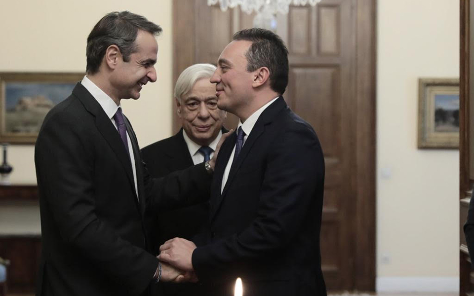 μητρώο-αποδήμων-σχέδιο-για-ενίσχυση-τ-561324934