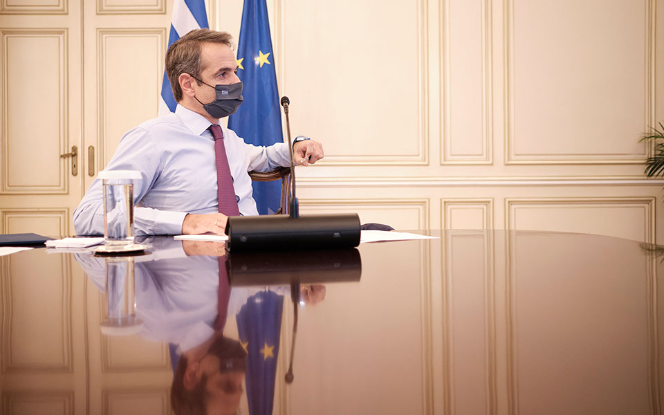 ο-μητσοτάκης-ανακοινώνει-τα-επόμενα-β-561338008