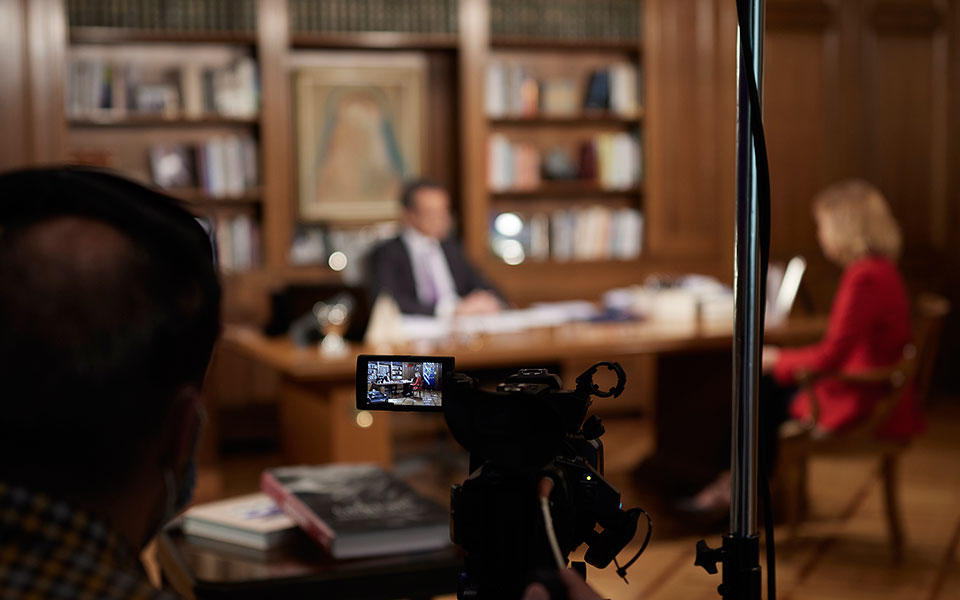 κυρ-μητσοτάκης-ο-σωτήρης-τσιόδρας-στο-561322165