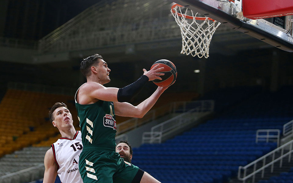 παναθηναϊκός-νίκη-έναντι-της-αρμάνι-μ-561315085