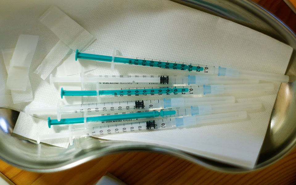 Επτά απαντήσεις από τους ΝΥΤ για τα εμβόλια-1