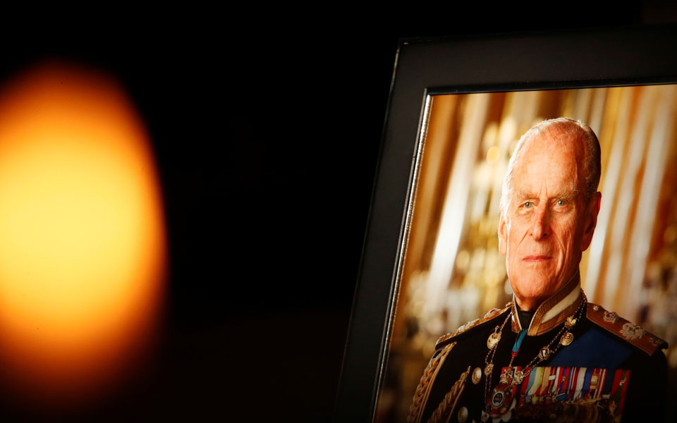 το-εθνικό-πένθος-κούρασε-τους-βρετανο-561329533