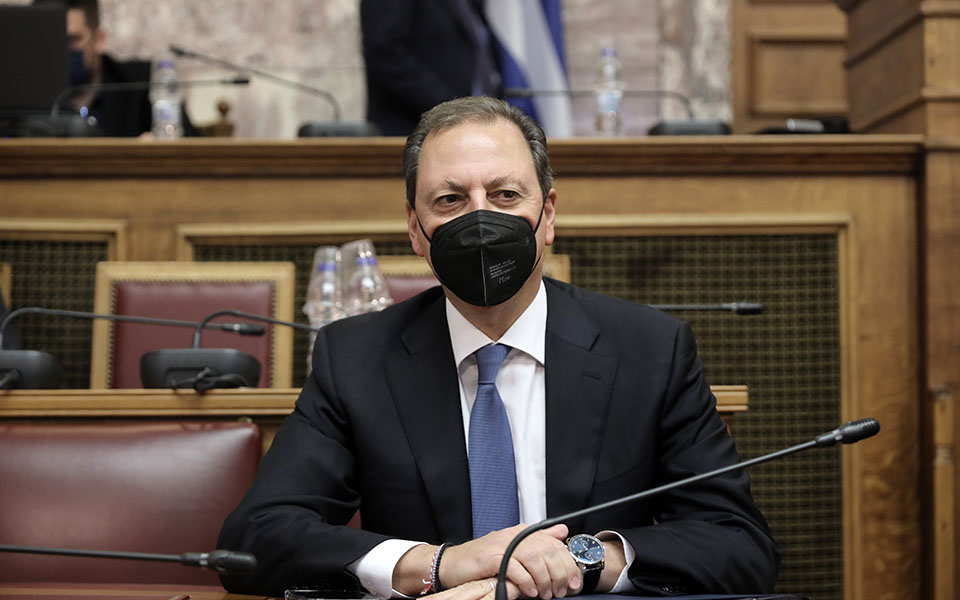 σε-προληπτική-καραντίνα-ο-σπήλιος-λιβ-561341221