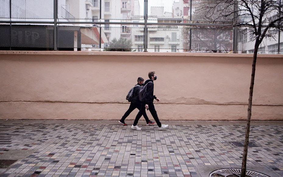 γεραπετρίτης-παράθυρο-για-πάσχα-στ-561320074