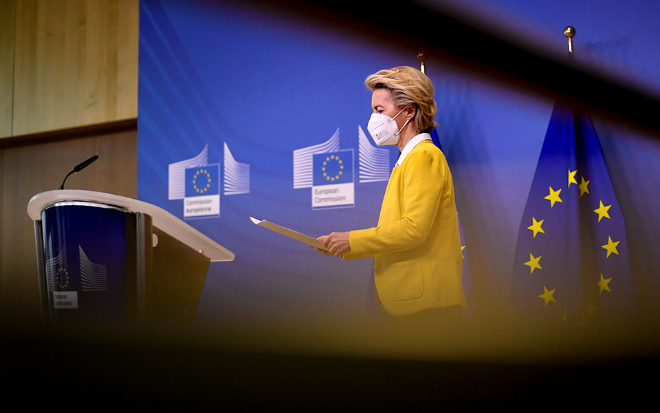 φον-ντερ-λάιεν-βήμα-εμπρός-η-απόφαση-το-561330922