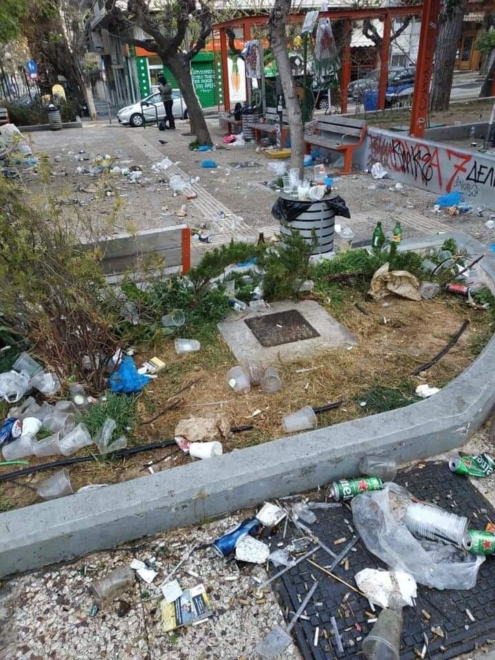 Πλατεία Βαρνάβα: Ολονύχτια πάρτι παρά τις απαγορεύσεις-3