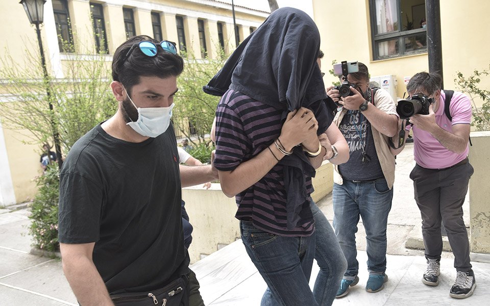 νέα-σμύρνη-αναβολή-για-να-δικαστεί-στι-561357913