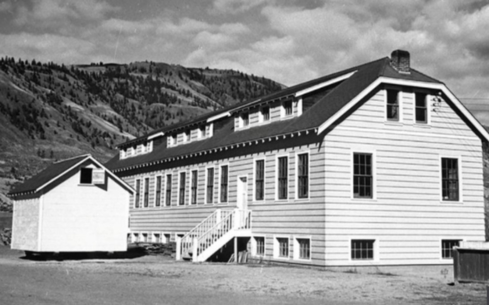 μακάβρια-ανακάλυψη-στον-καναδά-μαζικ-561381589