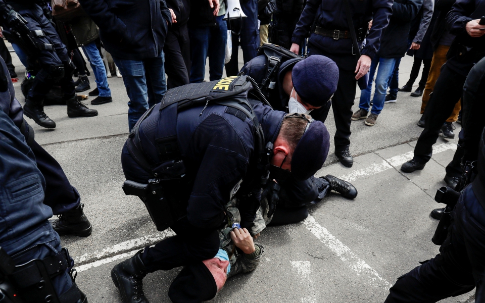 ρωσία-τρεις-νεκροί-από-επίθεση-με-μαχα-561366016