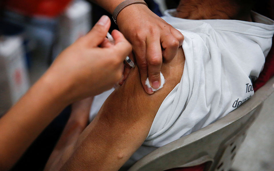 sanofi-προστασία-έως-100-από-το-εμβόλιο-κατά-τι-561366007