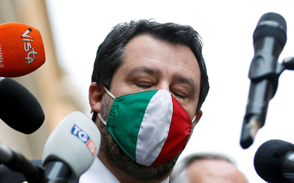 δεν-παραπέμπεται-σε-δίκη-ο-σαλβίνι-561363184