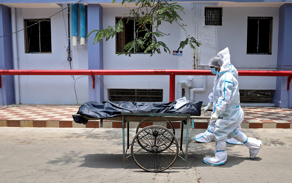 έκκληση-που-να-εμβολιαστεί-το-10-του-πλη-561374104